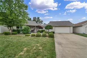 32668 Deerspring Ct, North Ridgeville, OH 44039 - Photo 3