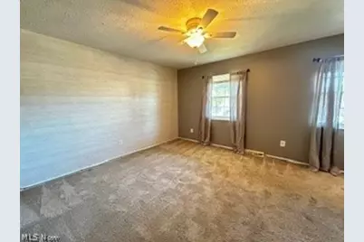 157 Ault Street, Wadsworth, OH 44281 - Photo 5