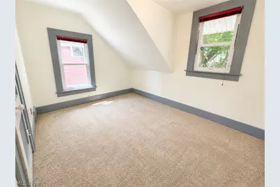 684 Dayton Street, Akron, OH 44310 - Photo 23
