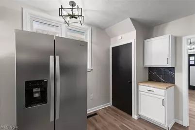 725 S 4th Street, Martins Ferry, OH 43935 - Photo 13