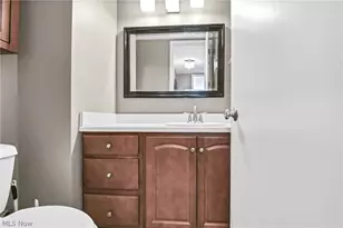 12700 Lake Ave, Oakwood, OH 44107 - Photo 13