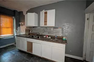 9013 Harris Ave, Loveland, OH 44104 - Photo 5
