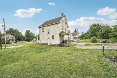 640 Broadway Avenue, Youngstown, OH 44510 - Photo 35