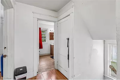 640 Broadway Avenue, Youngstown, OH 44510 - Photo 21