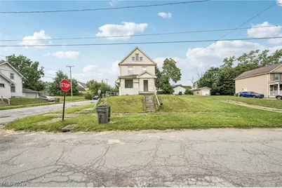 640 Broadway Avenue, Youngstown, OH 44510 - Photo 3