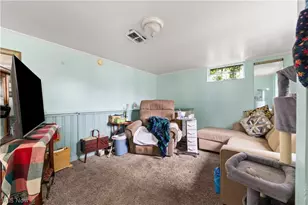 121 E Ralston Ave, Akron, OH 44301 - Photo 17