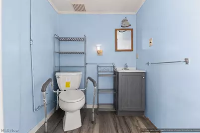 121 E Ralston Avenue, Akron, OH 44301 - Photo 15