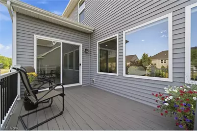 9400 Rockys Court, Grandview Heights, OH 44147 - Photo 13