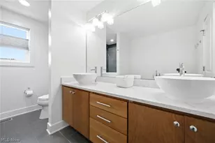 9400 Rockys Ct, Grandview Heights, OH 44147 - Photo 21