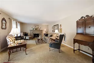 6882 Katahdin Dr, Poland, OH 44514 - Photo 3