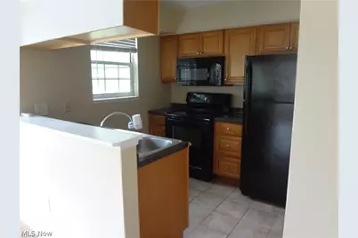 1005 Stoney Run Trail, Grandview Heights, OH 44147 - Photo 7