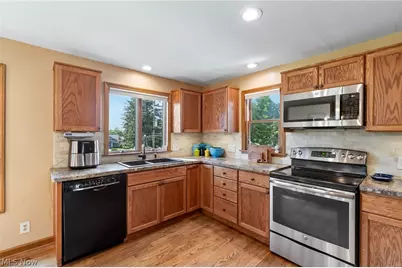 5178 East Boulevard NW, Canton, OH 44718 - Photo 15