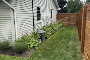 1899 Woodgate St, Austintown, OH 44515 - Photo 31