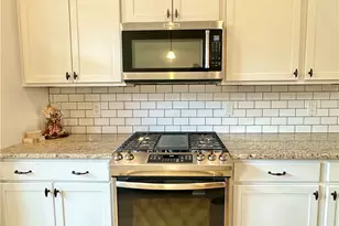 1958 W 47th St, Loveland, OH 44102 - Photo 3