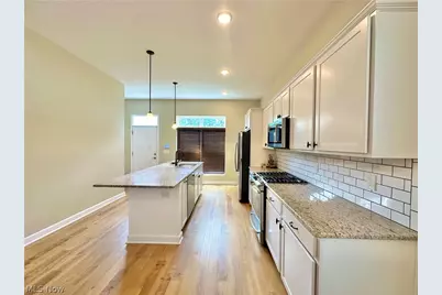 1958 W 47th Street, Loveland, OH 44102 - Photo 5