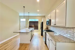 1958 W 47th St, Loveland, OH 44102 - Photo 5