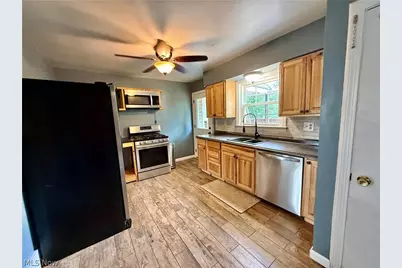 1222 Euclid Avenue, Weirton, WV 26062 - Photo 7