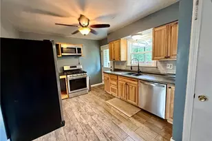 1222 Euclid Ave, Weirton, WV 26062 - Photo 7