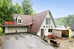 426 Sheeprock Rd, Mingo Junction, OH 43953 - Photo 3