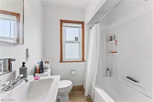 14220 Triskett Rd, Loveland, OH 44111 - Photo 9