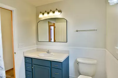 10420 Carrie Drive, New Middletown, OH 44442 - Photo 23