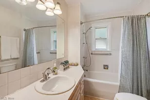 2755 Springfield Lake Dr, Akron, OH 44312 - Photo 19