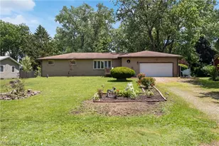 12780 Jamestown Ave NW, Uniontown, OH 44685 - Photo 31