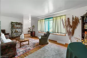 12780 Jamestown Ave NW, Uniontown, OH 44685 - Photo 5