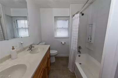 273 S Portage Path, Akron, OH 44302 - Photo 25