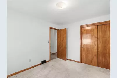 186 E Woodsdale Avenue, Akron, OH 44301 - Photo 15