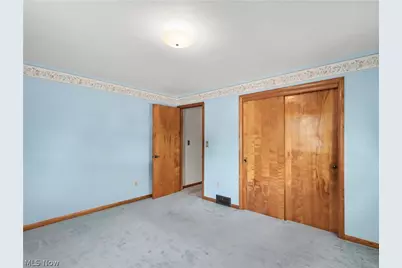 186 E Woodsdale Avenue, Akron, OH 44301 - Photo 17