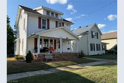 415 W 8th Street, Dover, OH 44622 - Photo 1