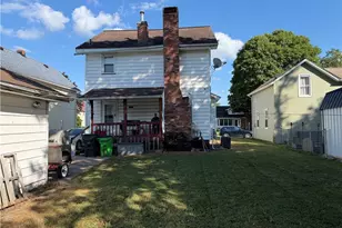 415 W 8th St, Dover, OH 44622 - Photo 5