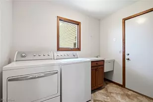 4502 Edgewater Dr, Sheffield Lake, OH 44054 - Photo 27