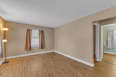 4082 Palm Avenue, Lorain, OH 44055 - Photo 17