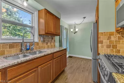 4082 Palm Avenue, Lorain, OH 44055 - Photo 15