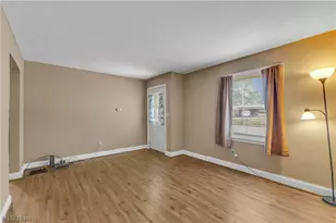 4082 Palm Ave, Lorain, OH 44055 - Photo 19