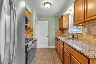 4082 Palm Avenue, Lorain, OH 44055 - Photo 13