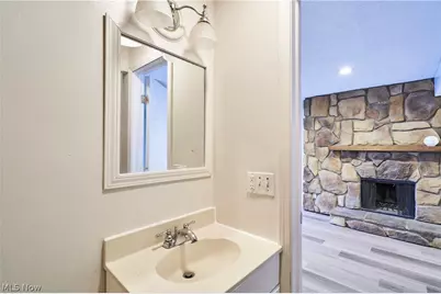 1609 Treetop Trail C, #39, Akron, OH 44313 - Photo 13
