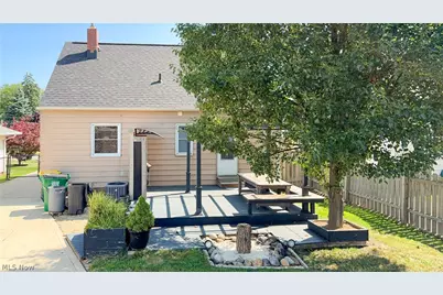 356 E 329th Street, Willowick, OH 44095 - Photo 5