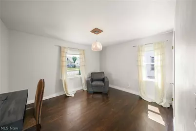 356 E 329th Street, Willowick, OH 44095 - Photo 11