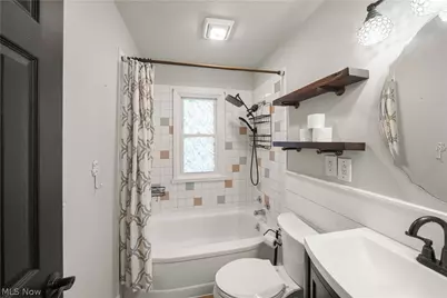356 E 329th Street, Willowick, OH 44095 - Photo 9