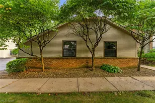 1339 Fox Run Dr, Youngstown, OH 44512 - Photo 31