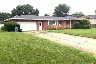 1114 2nd St SW, New Philadelphia, OH 44663 - Photo 3