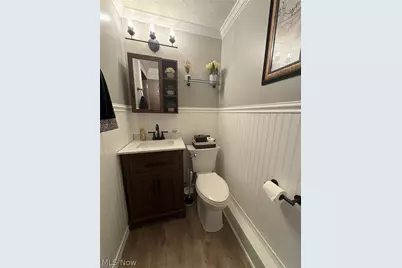 6775 Lake Cable Avenue NW, North Canton, OH 44720 - Photo 11