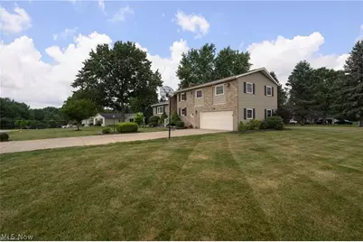 6775 Lake Cable Avenue NW, North Canton, OH 44720 - Photo 3