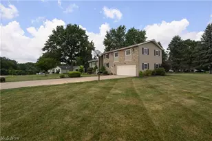 6775 Lake Cable Ave NW, North Canton, OH 44720 - Photo 3