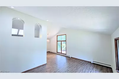 1305 Garrison Road, Ashtabula, OH 44004 - Photo 9