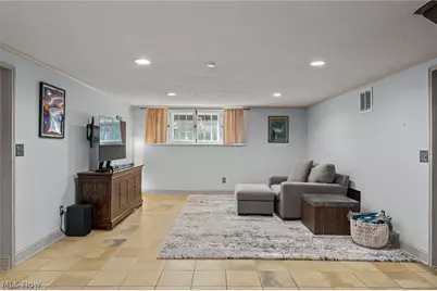 168 Castle Boulevard, Akron, OH 44313 - Photo 33