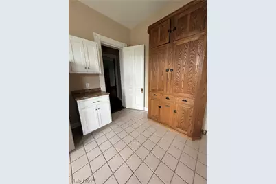 932 Maple Avenue #A, Zanesville, OH 43701 - Photo 5